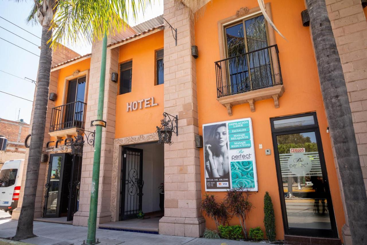 Hotel Degollado Esterno foto