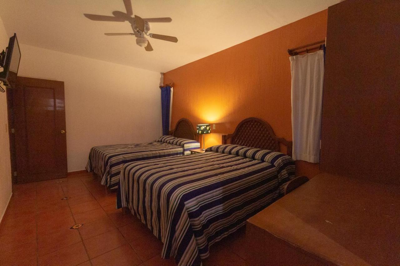Hotel Degollado Esterno foto