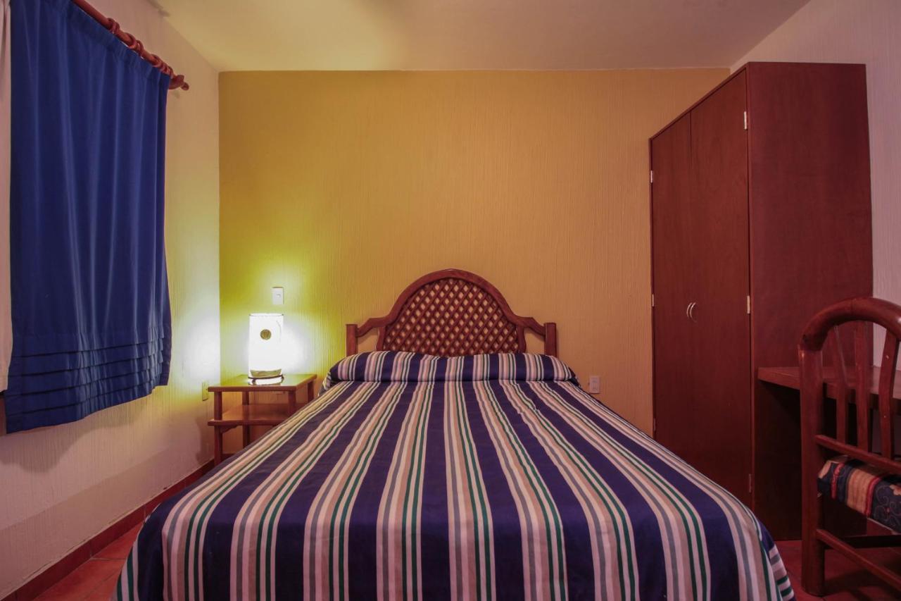 Hotel Degollado Esterno foto